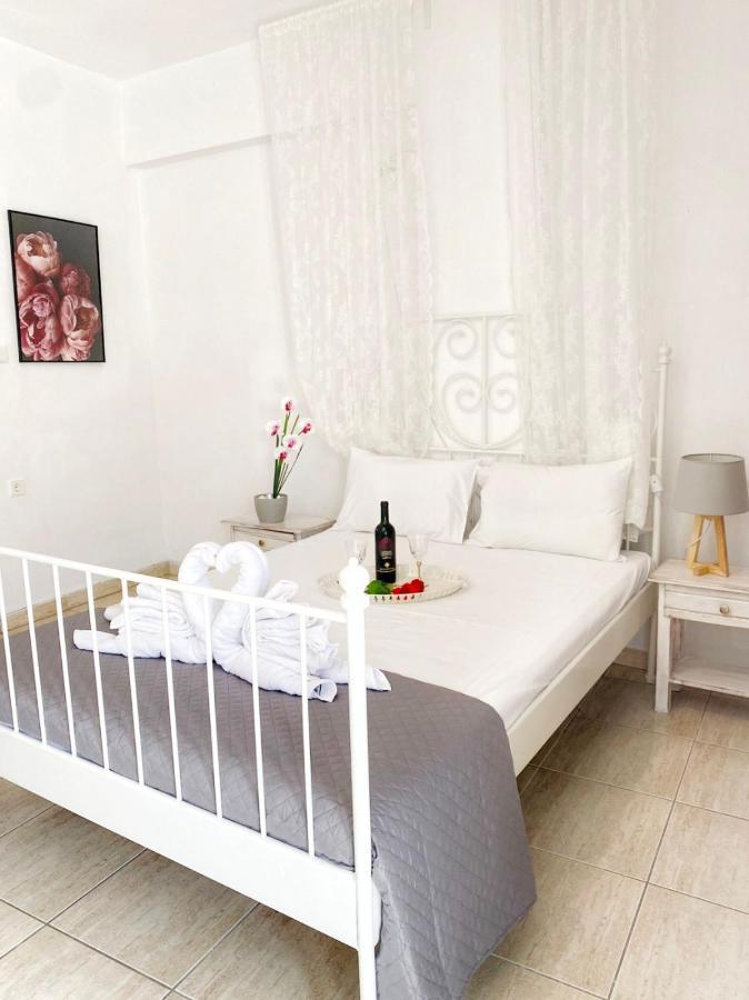 Delia Apartments Pefkohóri Kültér fotó