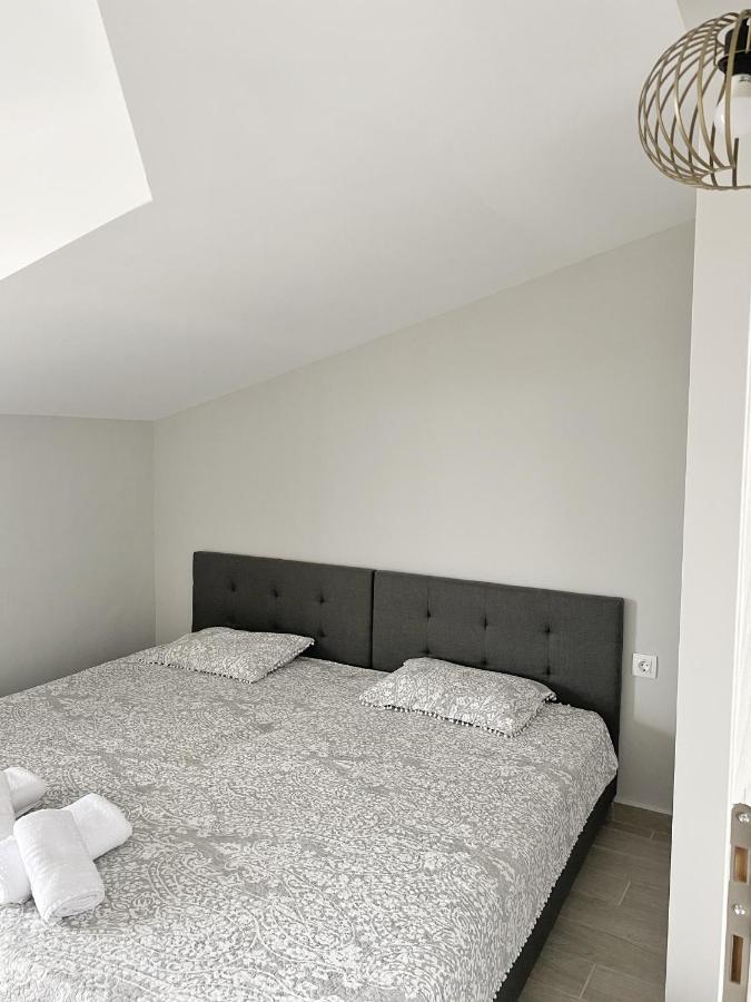 Delia Apartments Pefkohóri Kültér fotó
